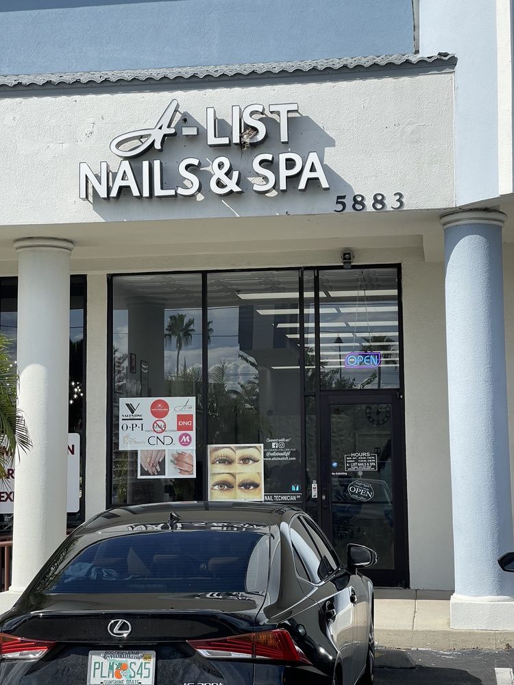 Your Trusted Nail Salon in the Heart of Orlando